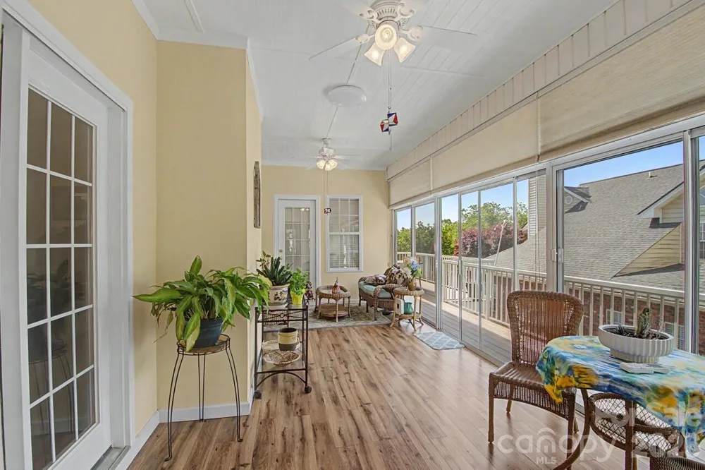 606 Carriage Commons Drive Hendersonville, NC 28791