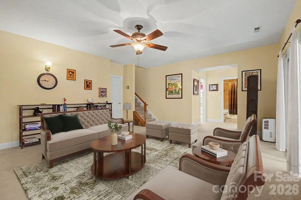 606 Carriage Commons Drive Hendersonville, NC 28791