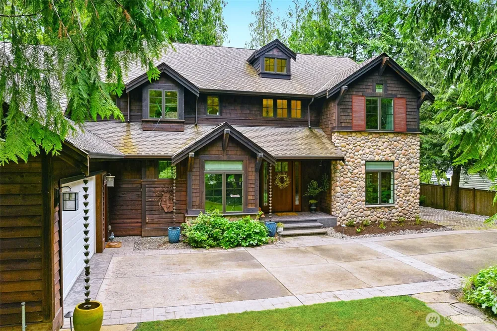 24416 249th Avenue SE Maple Valley, WA 98038