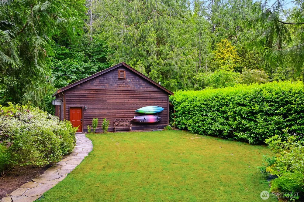 24416 249th Avenue SE Maple Valley, WA 98038