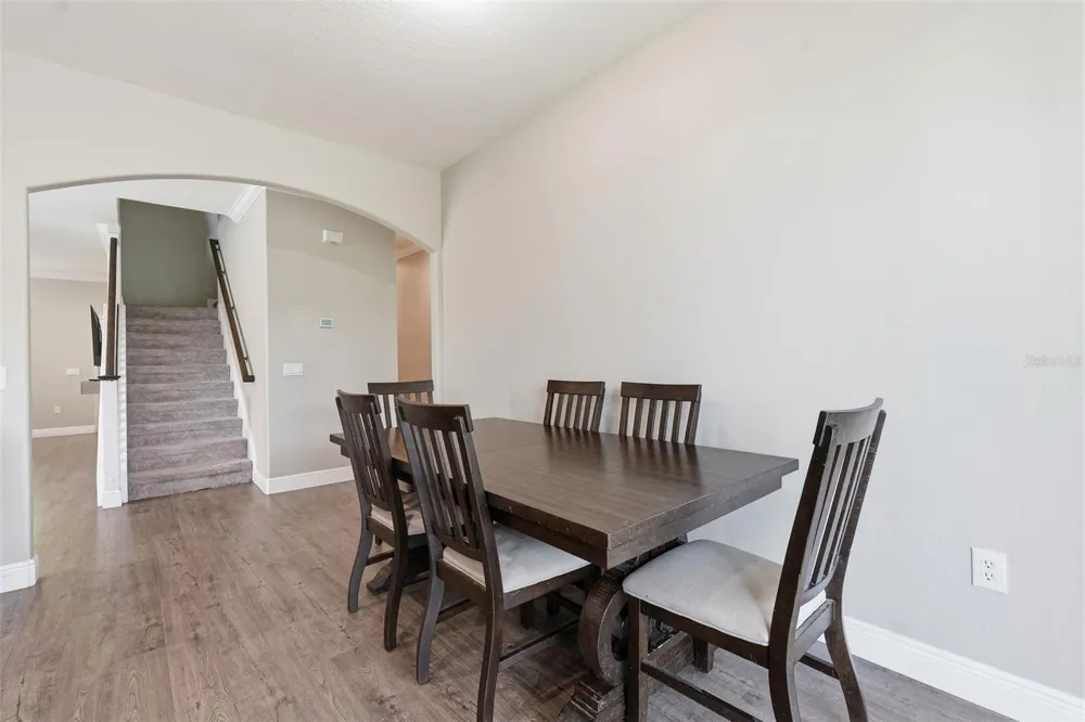 8836 CAMERON CREST DRIVE Tampa, FL 33626