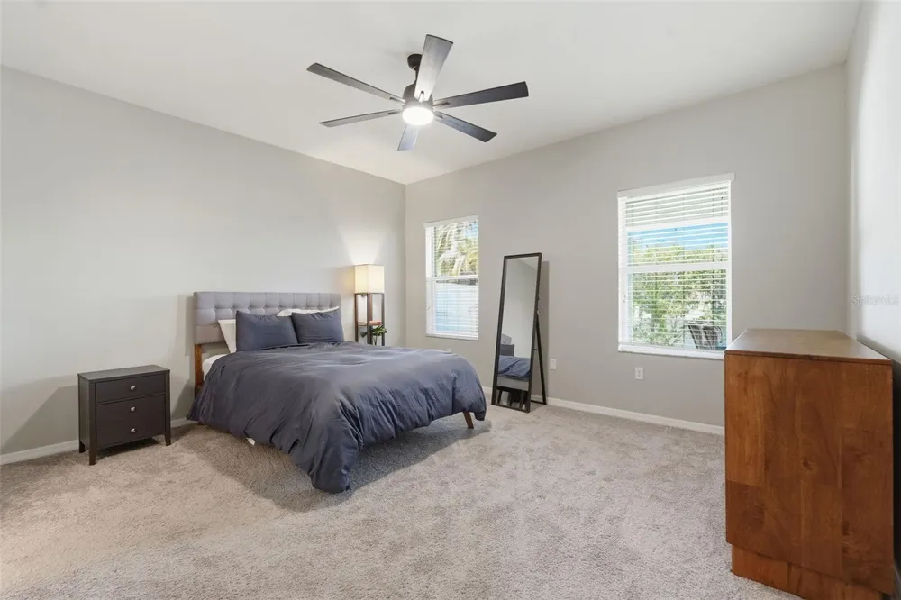 8836 CAMERON CREST DRIVE Tampa, FL 33626