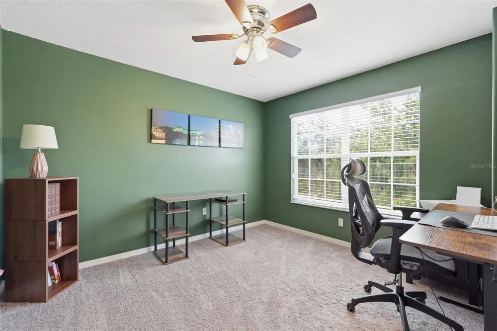 8836 CAMERON CREST DRIVE Tampa, FL 33626