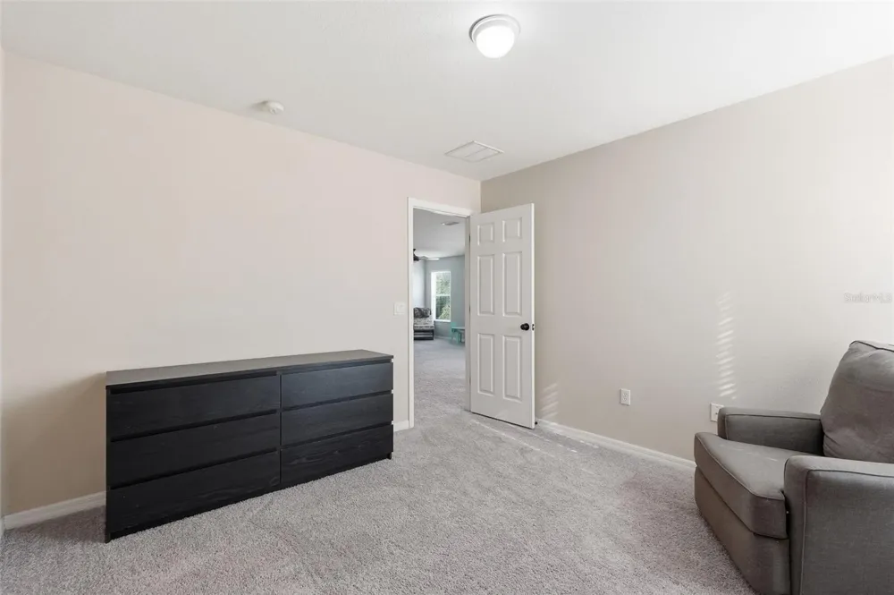 8836 CAMERON CREST DRIVE Tampa, FL 33626