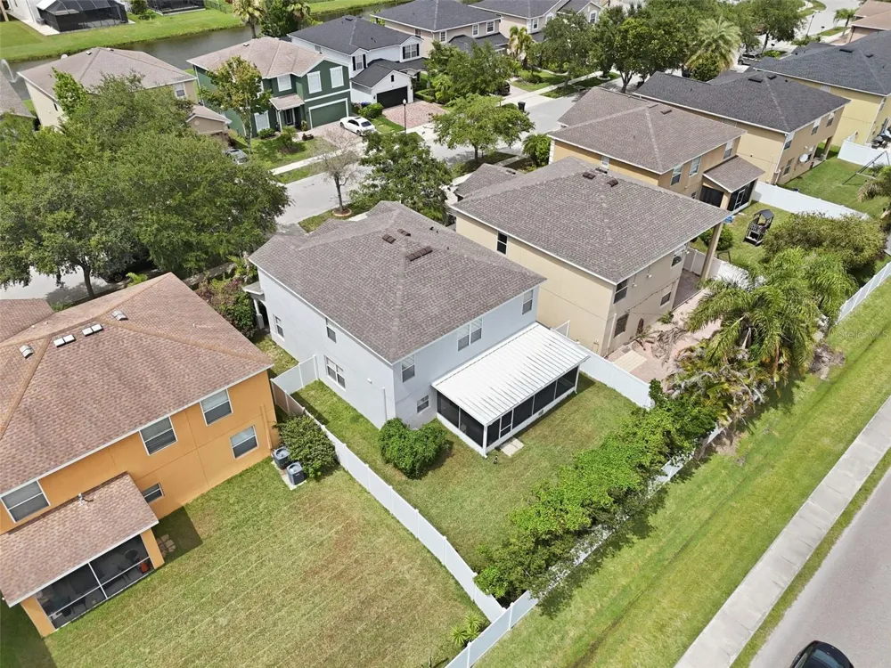 8836 CAMERON CREST DRIVE Tampa, FL 33626