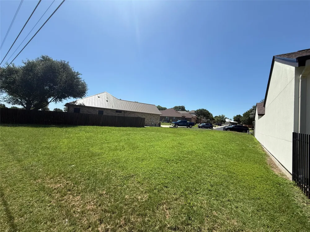 1732 Nordberg Seguin, TX 78155