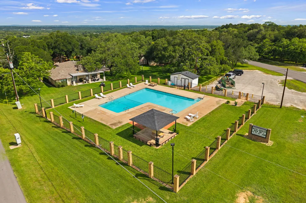 210 Waxwing Drive Buda, TX 78610