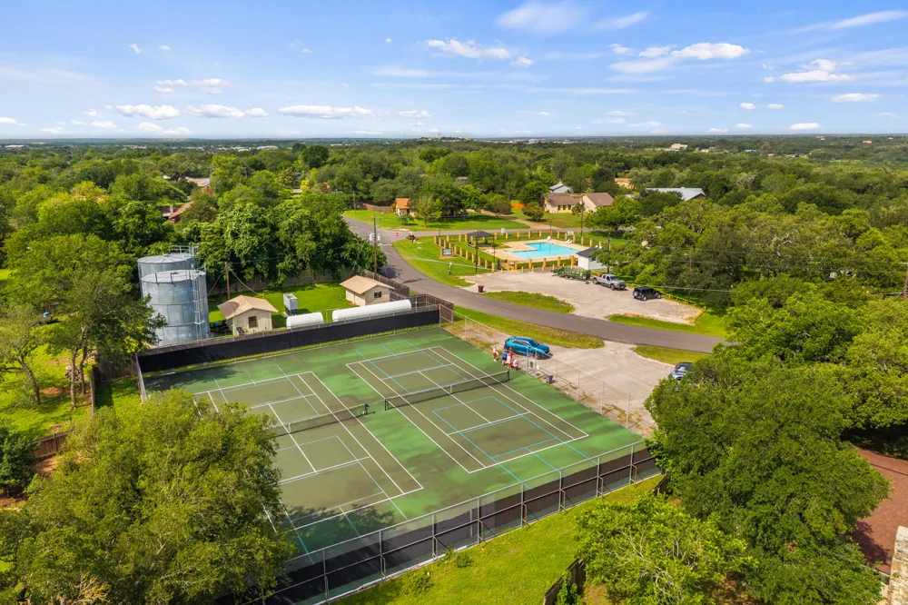 210 Waxwing Drive Buda, TX 78610