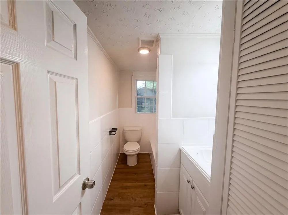 710 Milton Street Scottdale, GA 30079