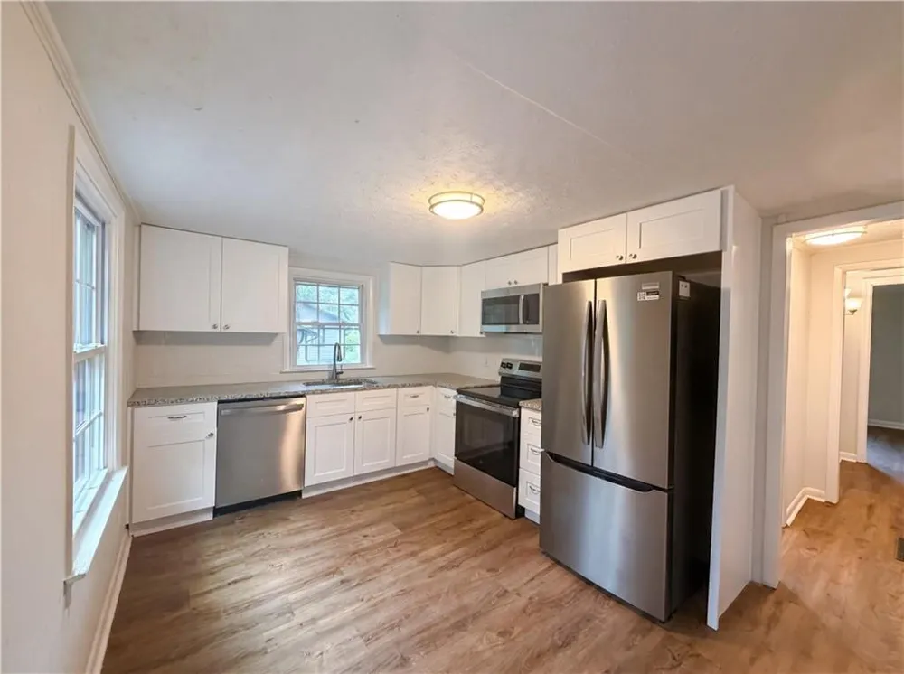 710 Milton Street Scottdale, GA 30079