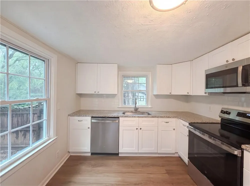 710 Milton Street Scottdale, GA 30079