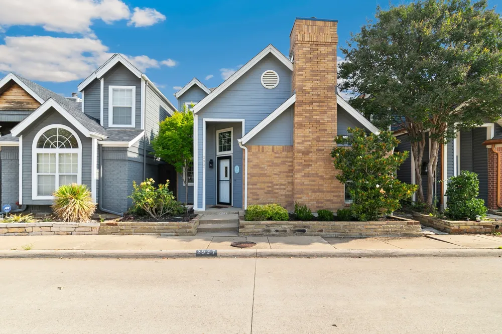 2927 S Bend Drive Dallas, TX 75229