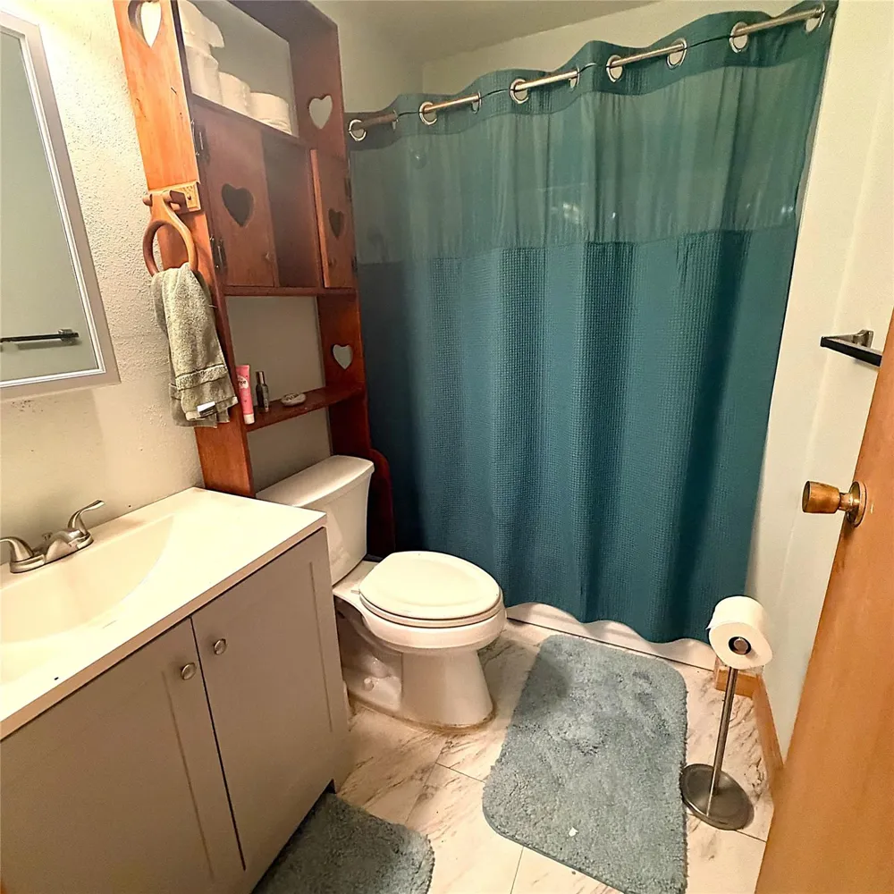 8788 Pr 1215 Centerville, TX 75833