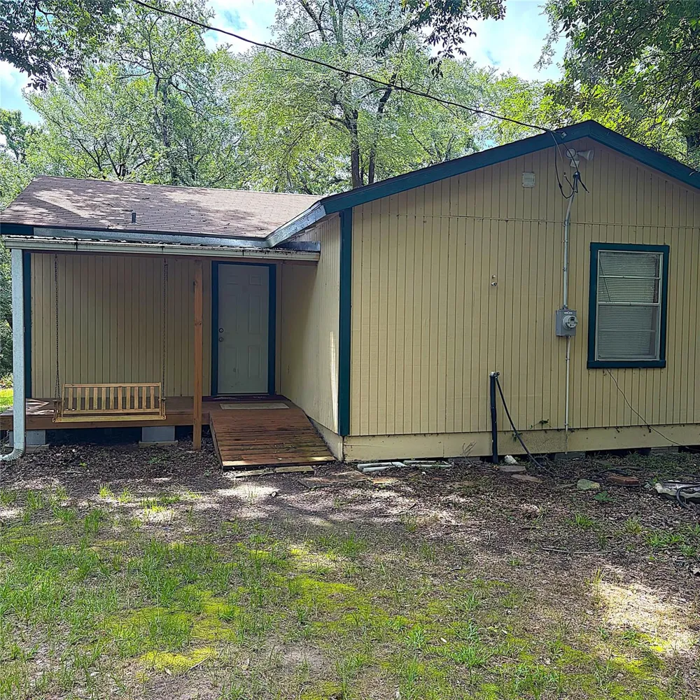 8788 Pr 1215 Centerville, TX 75833
