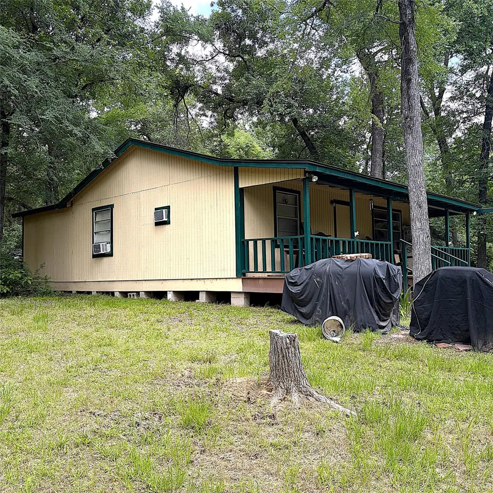 8788 Pr 1215 Centerville, TX 75833