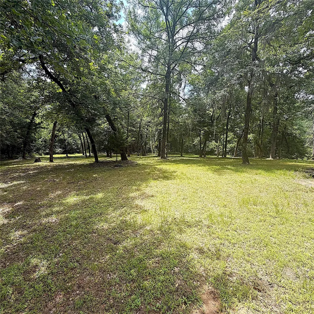 8788 Pr 1215 Centerville, TX 75833