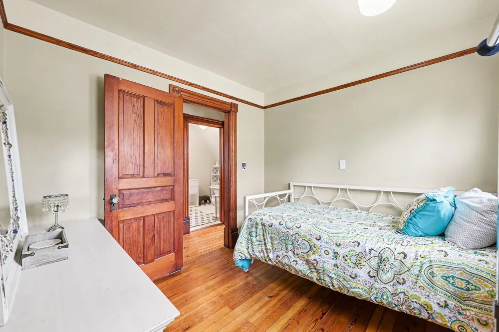 222 Monroe Street Saline City, MI 48176