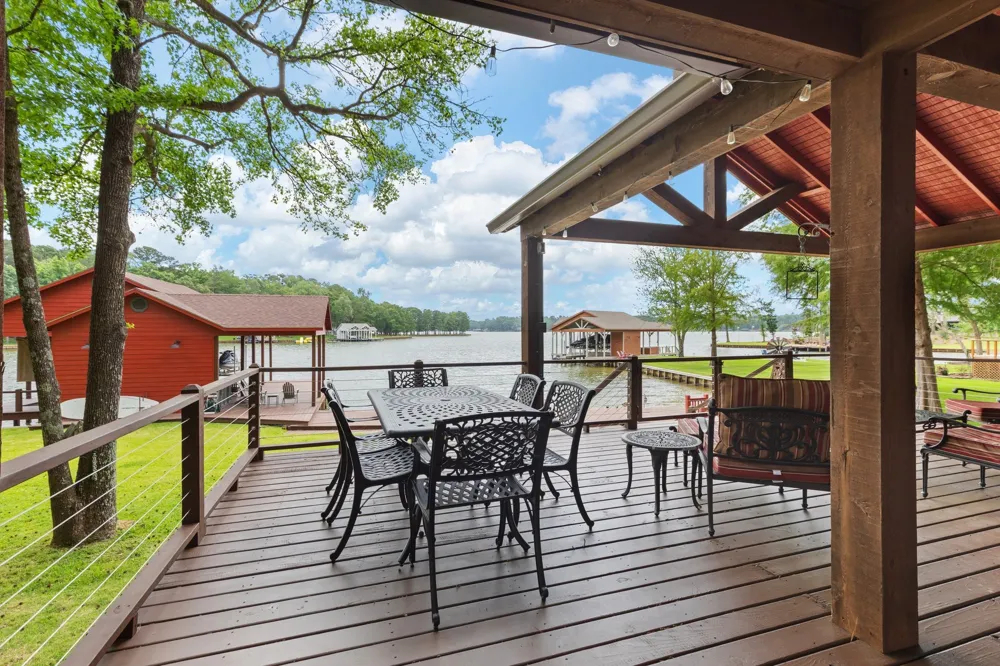 307 King Laurence Court Scroggins, TX 75480