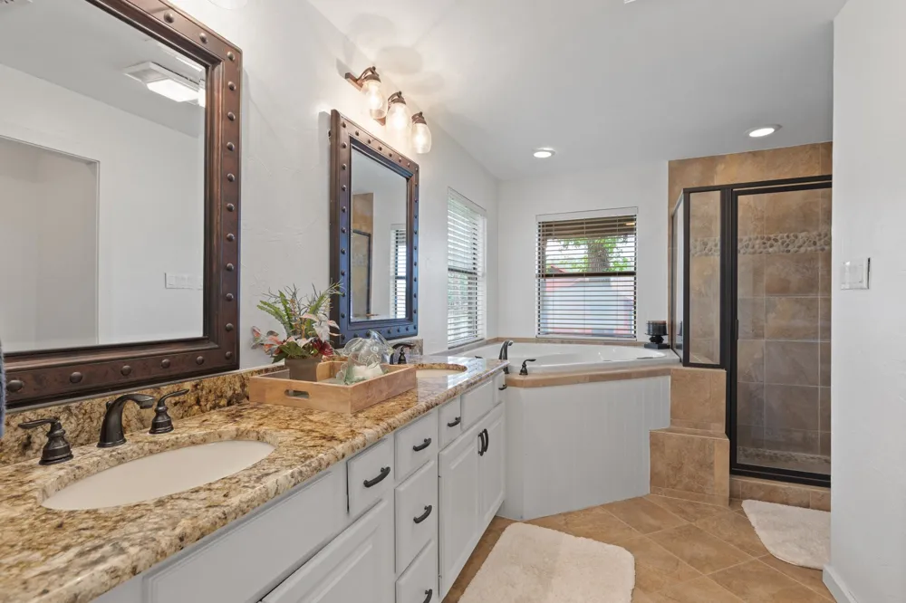 307 King Laurence Court Scroggins, TX 75480