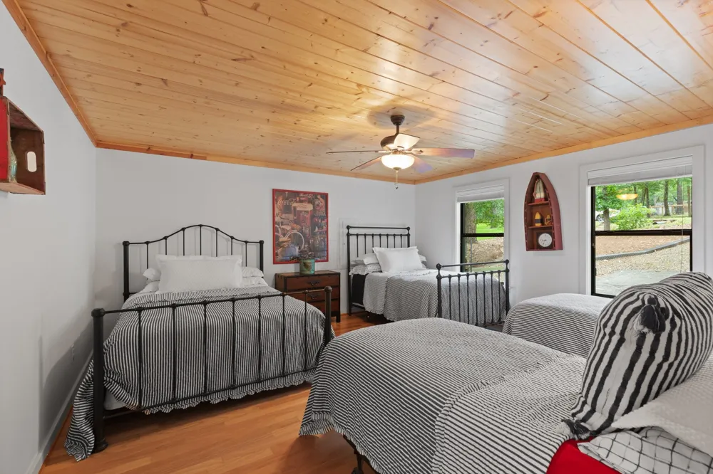 307 King Laurence Court Scroggins, TX 75480