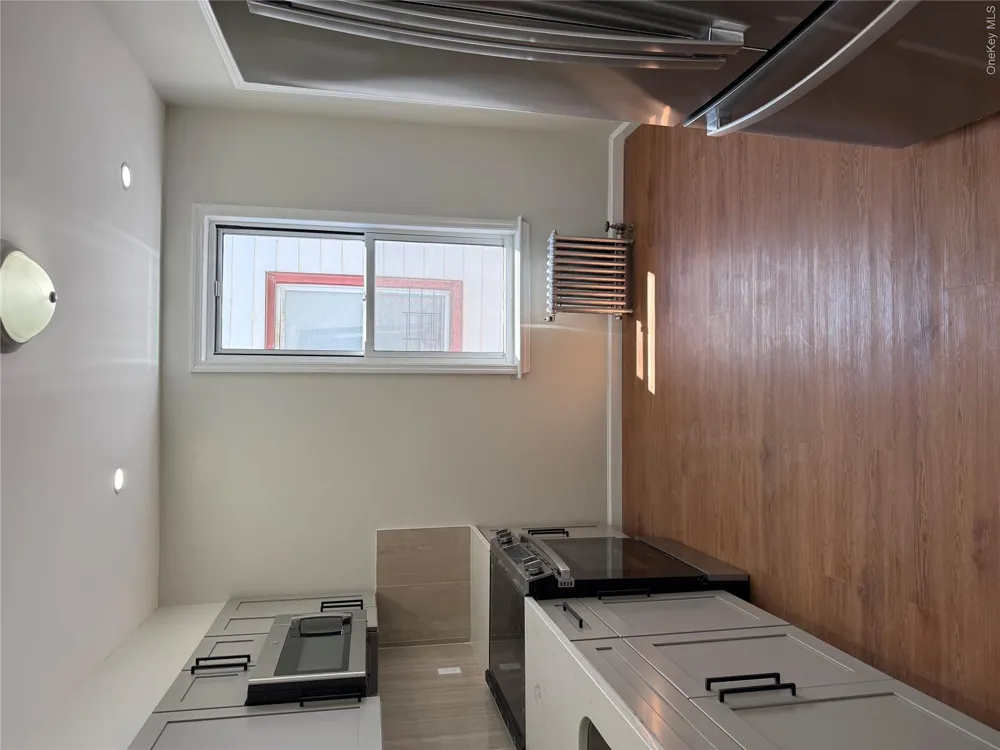 597 E 4th Street #2 Brooklyn, NY 11218