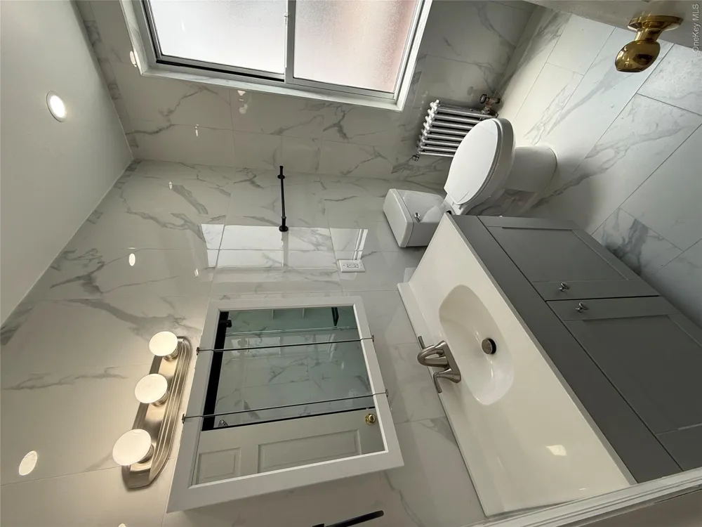 597 E 4th Street #2 Brooklyn, NY 11218