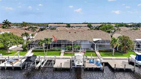 Stella Maris Drive S