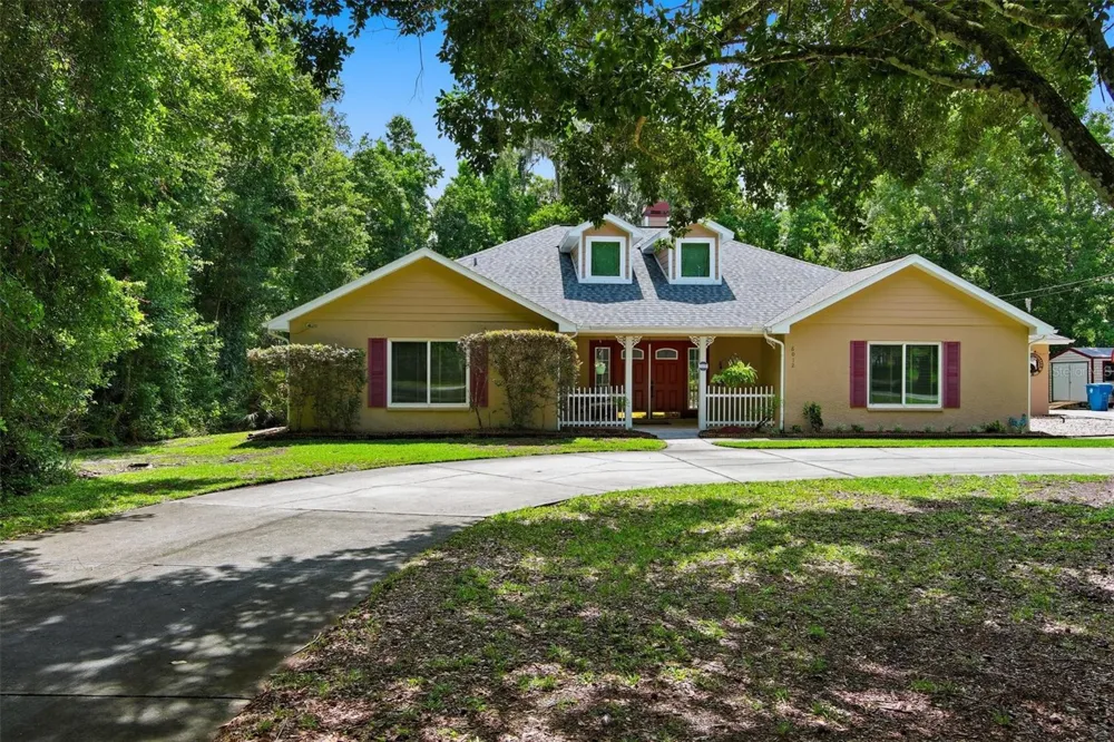 6012 VALLEY SPRING DRIVE Brooksville, FL 34601