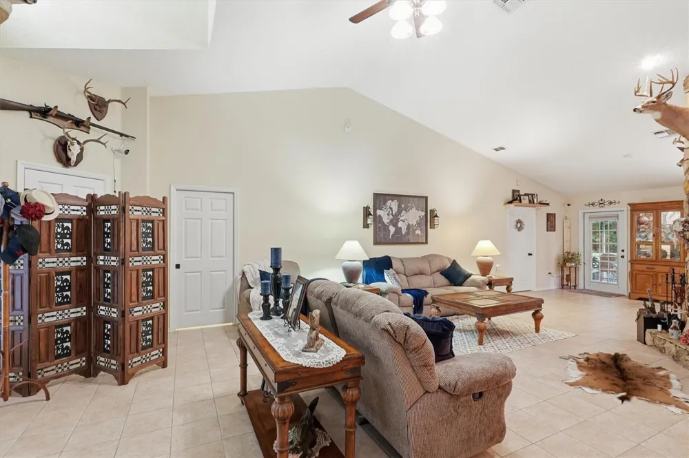 6012 VALLEY SPRING DRIVE Brooksville, FL 34601