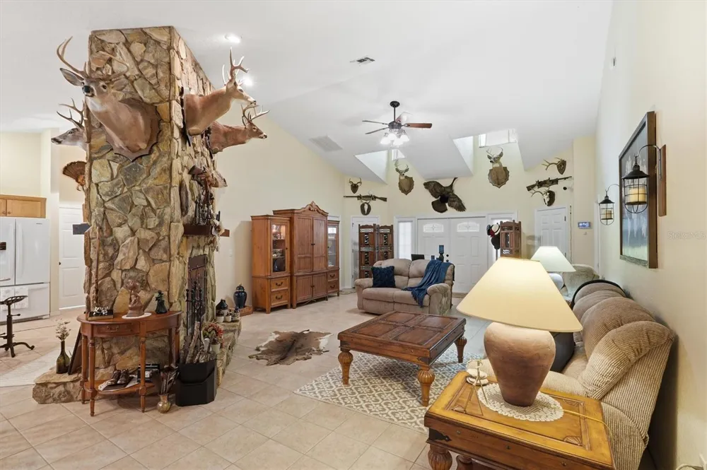 6012 VALLEY SPRING DRIVE Brooksville, FL 34601