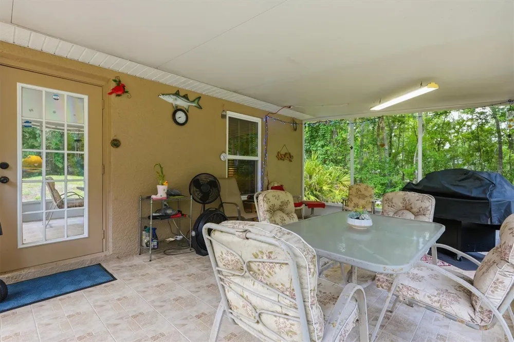6012 VALLEY SPRING DRIVE Brooksville, FL 34601