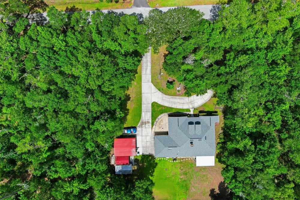 6012 VALLEY SPRING DRIVE Brooksville, FL 34601