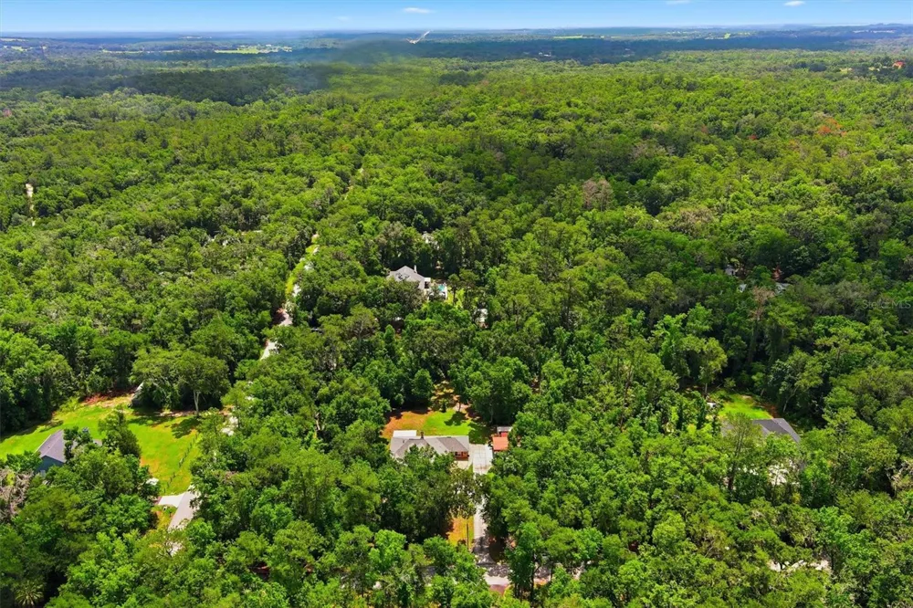 6012 VALLEY SPRING DRIVE Brooksville, FL 34601