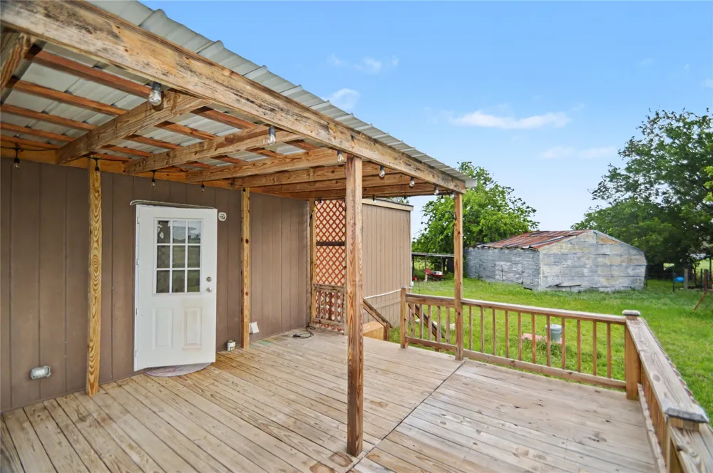 1312 Fm 581 Highway E Lometa, TX 76853