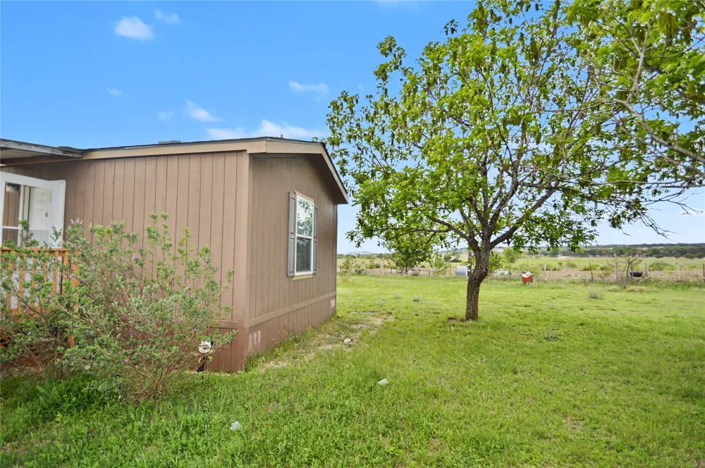 1312 Fm 581 Highway E Lometa, TX 76853