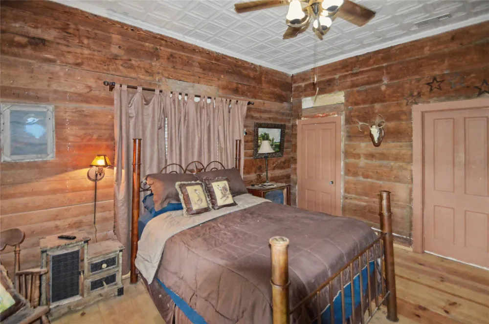 1312 Fm 581 Highway E Lometa, TX 76853