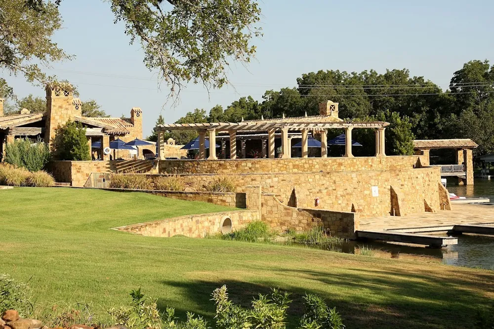 1221 Apache Tears Horseshoe Bay, TX 78657