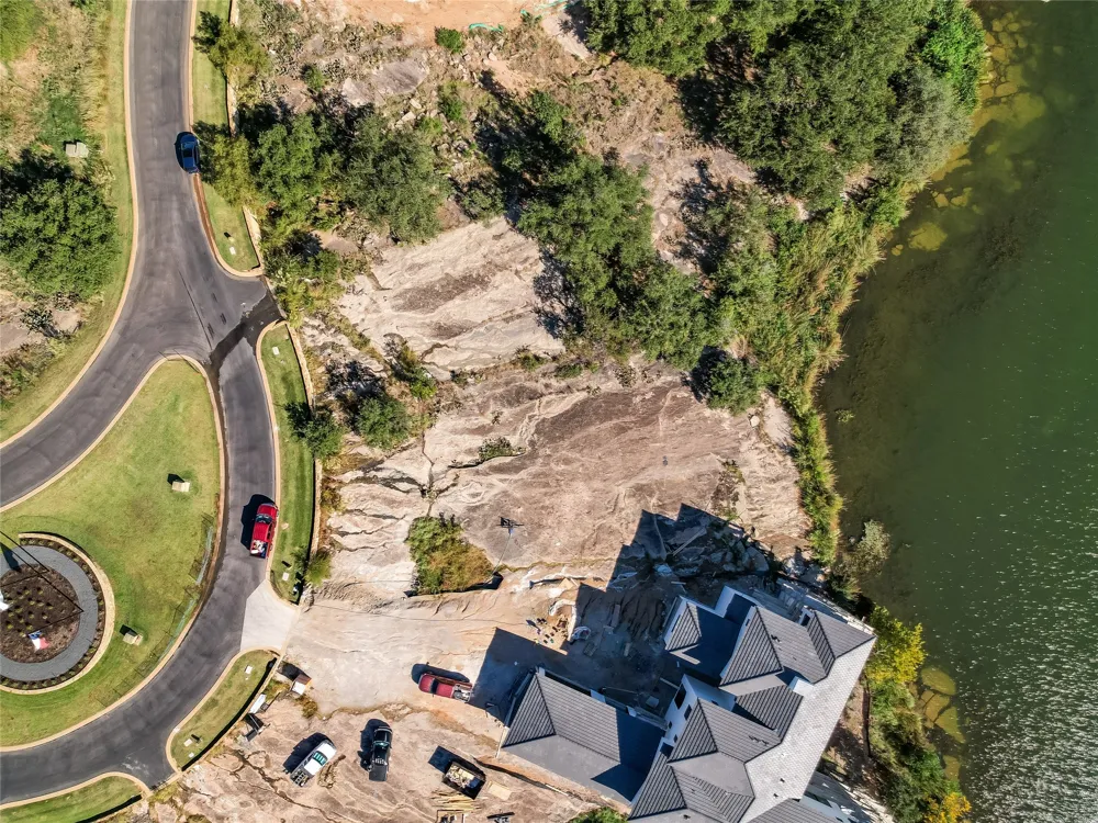 1221 Apache Tears Horseshoe Bay, TX 78657