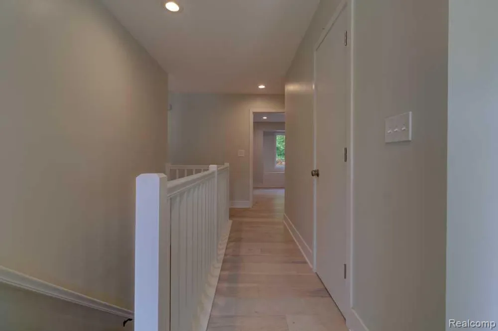 2973 Thorncrest Drive SE Cascade Charter Township, MI 49546