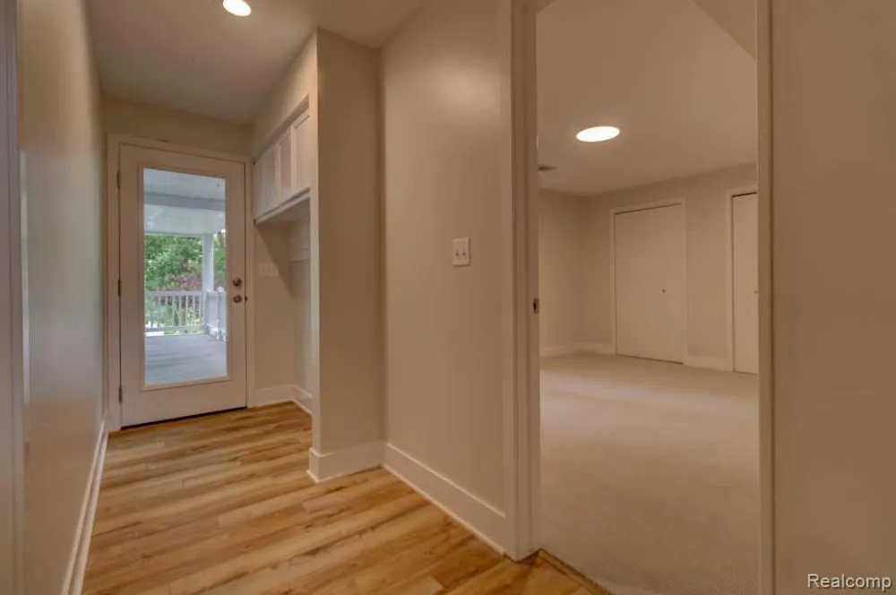 2973 Thorncrest Drive SE Cascade Charter Township, MI 49546