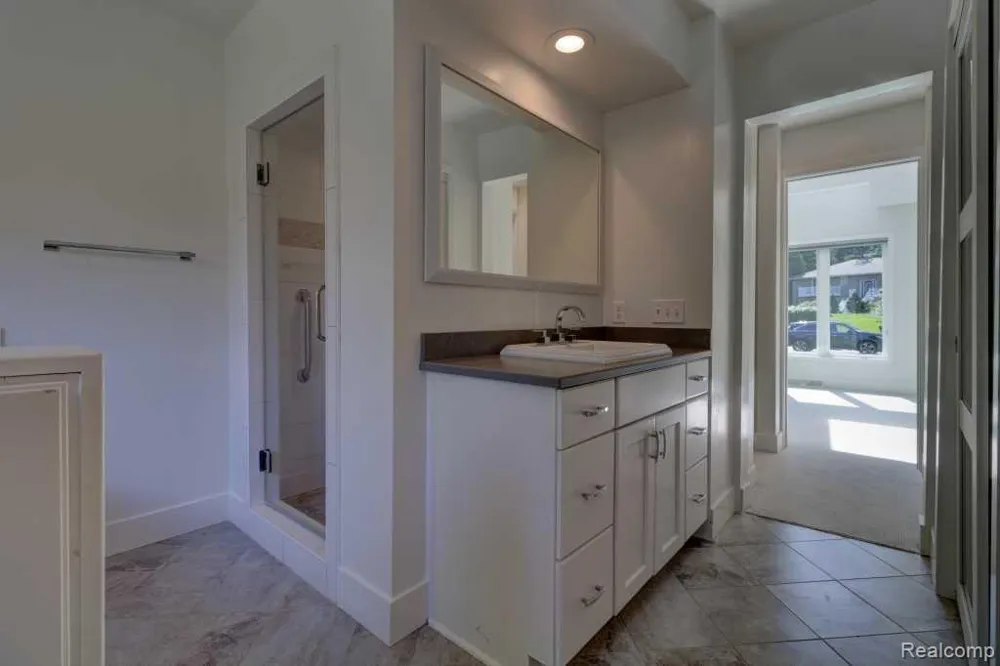 2973 Thorncrest Drive SE Cascade Charter Township, MI 49546