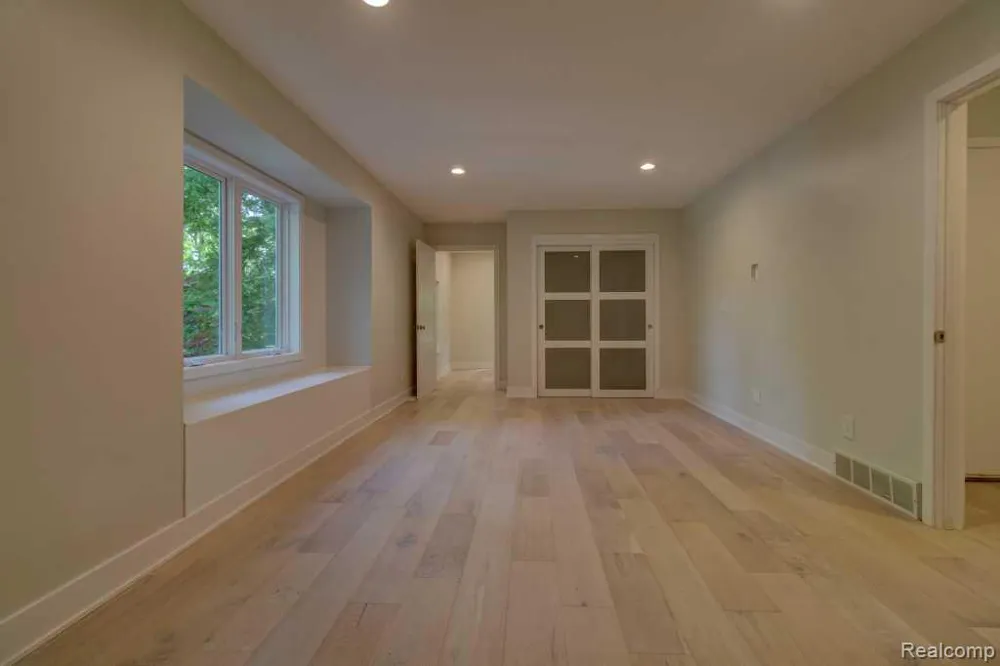2973 Thorncrest Drive SE Cascade Charter Township, MI 49546
