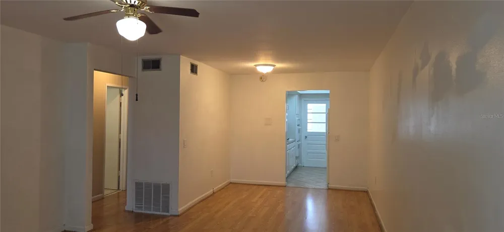 911 WASHINGTON AVENUE #304 Largo, FL 33770