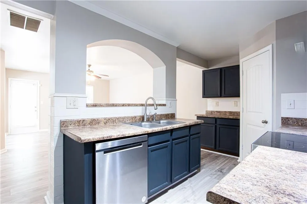 2718 Haynescrest Drive Grayson, GA 30017