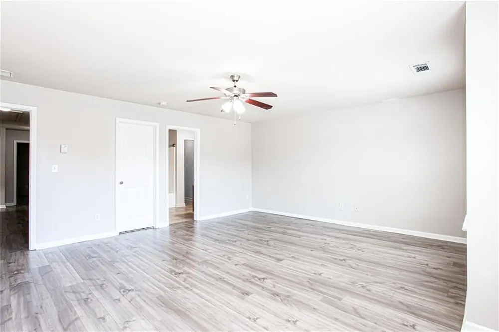 2718 Haynescrest Drive Grayson, GA 30017