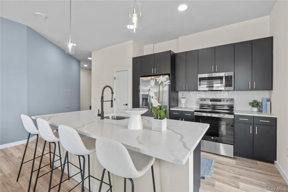 169 Main Street #537 Port Chester, NY 10573