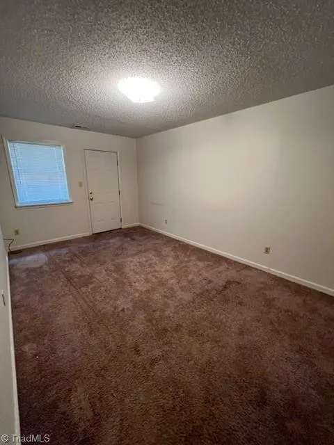 220 Pitts Street #F Kernersville, NC 27284