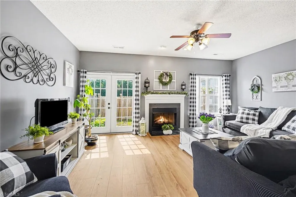 1406 Brittany Way Archdale, NC 27263