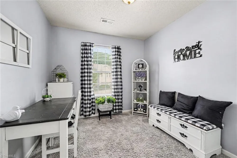 1406 Brittany Way Archdale, NC 27263