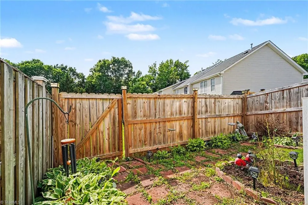 1406 Brittany Way Archdale, NC 27263